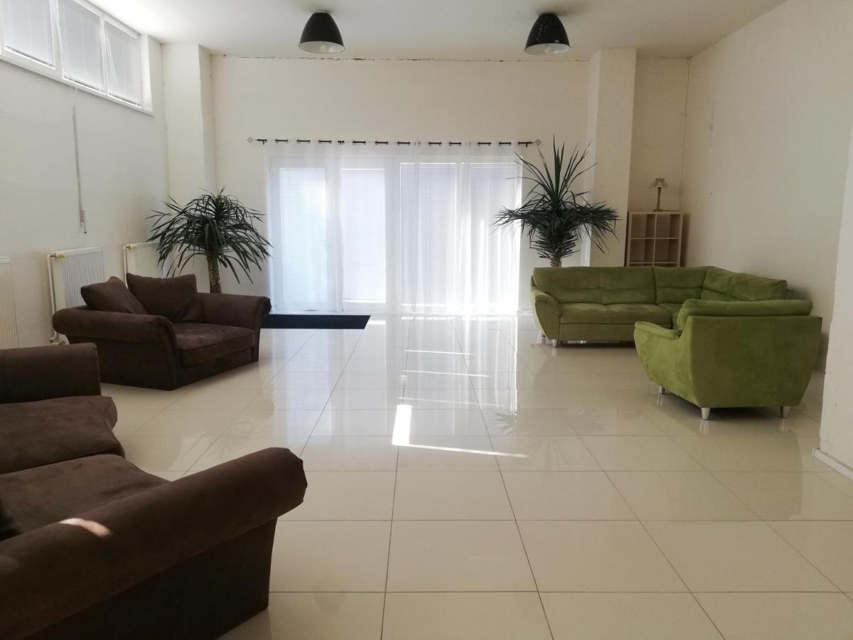 Guest House Factory Malacky Εξωτερικό φωτογραφία